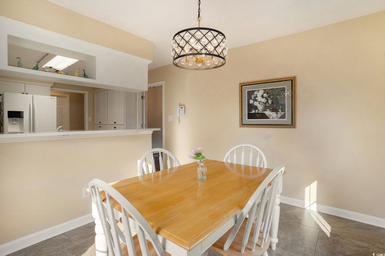 4210 Bradford Dr. Photo 8