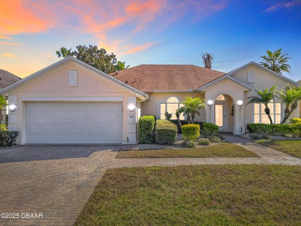 201 Ekana Circle, Daytona Beach, FL 32124