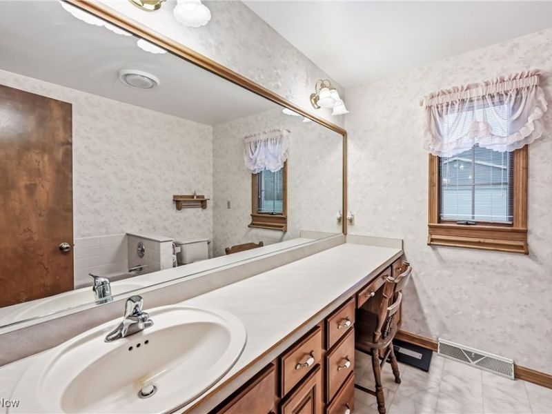 2342 Mccleary Jacoby Road, Cortland, OH 44410 Photo 44