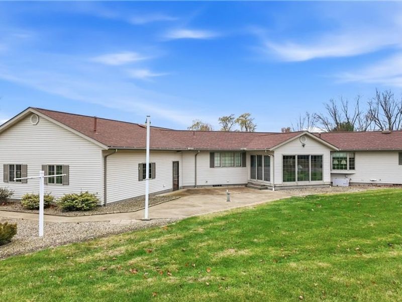 2342 Mccleary Jacoby Road, Cortland, OH 44410 Photo 9