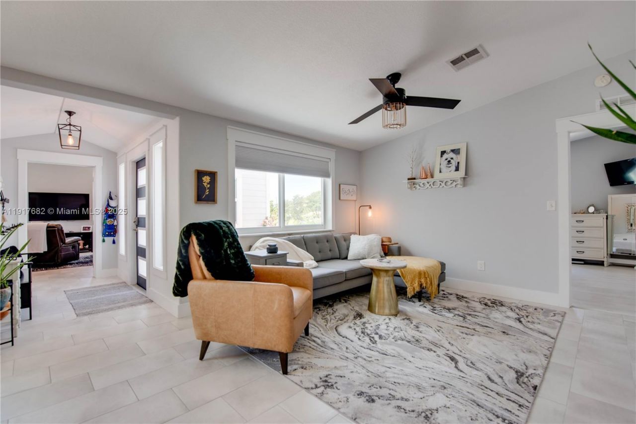930 80th Street Ocean, Marathon, FL 33050 Photo
