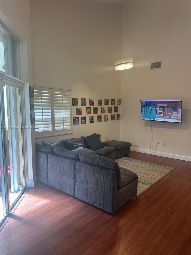 3195 N 36th Ave, Hollywood, FL 33021 Photo