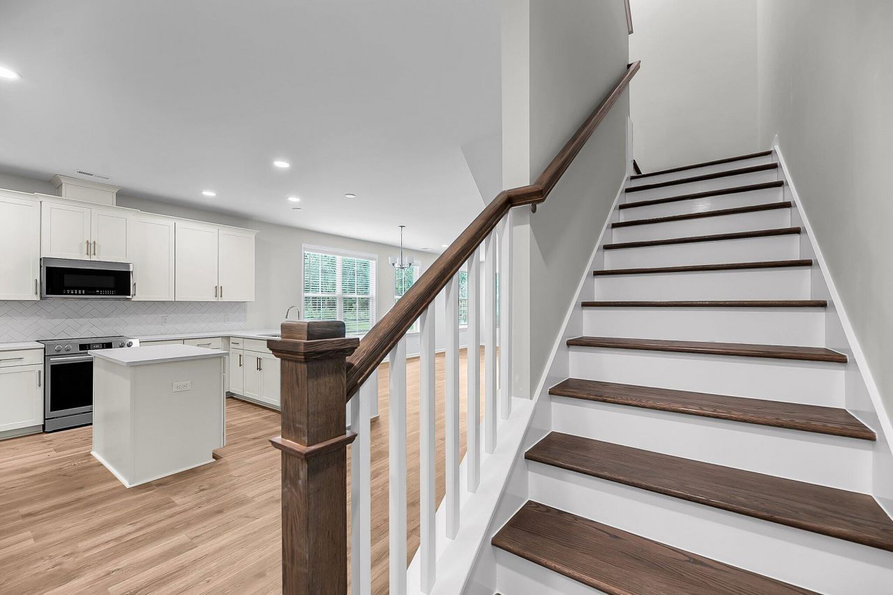 9 Cantona Drive Photo 15