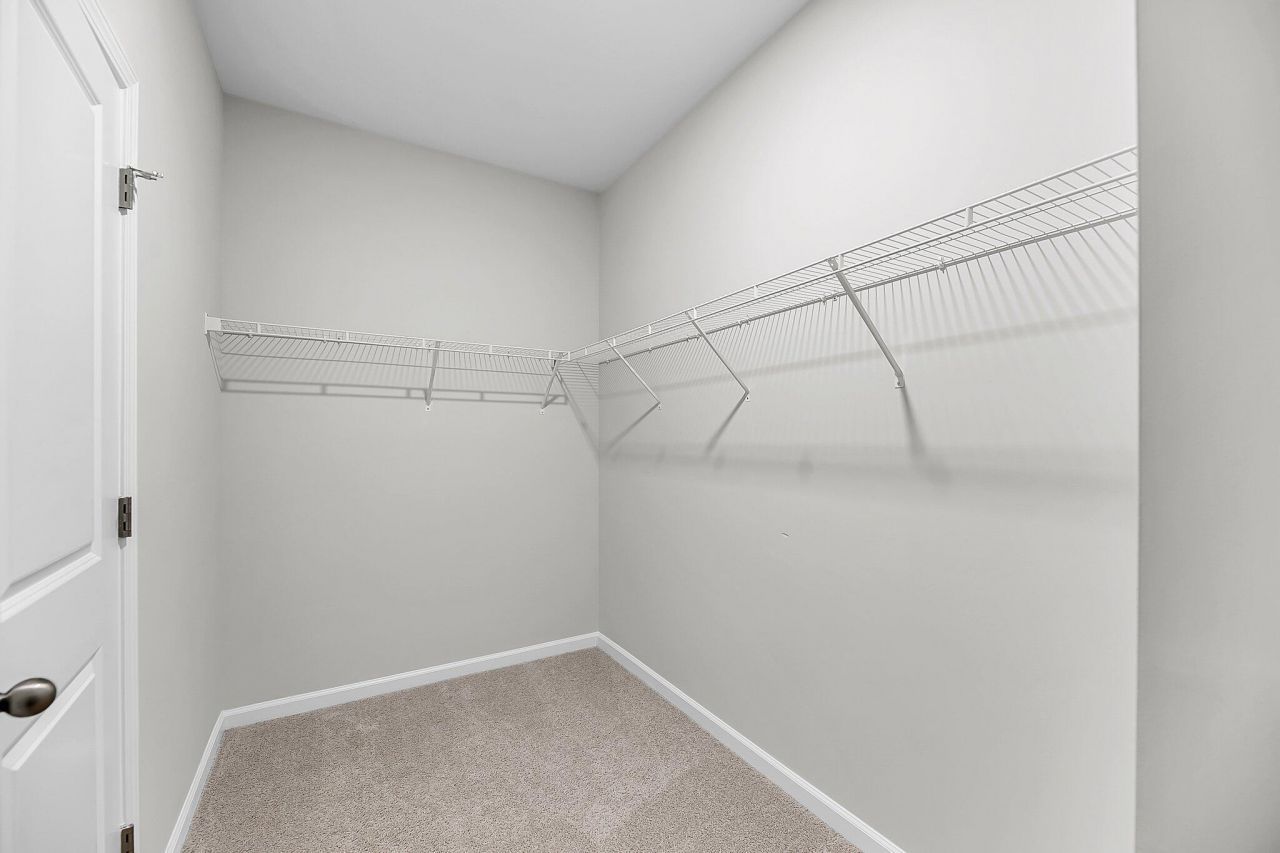 9 Cantona Drive Photo 21