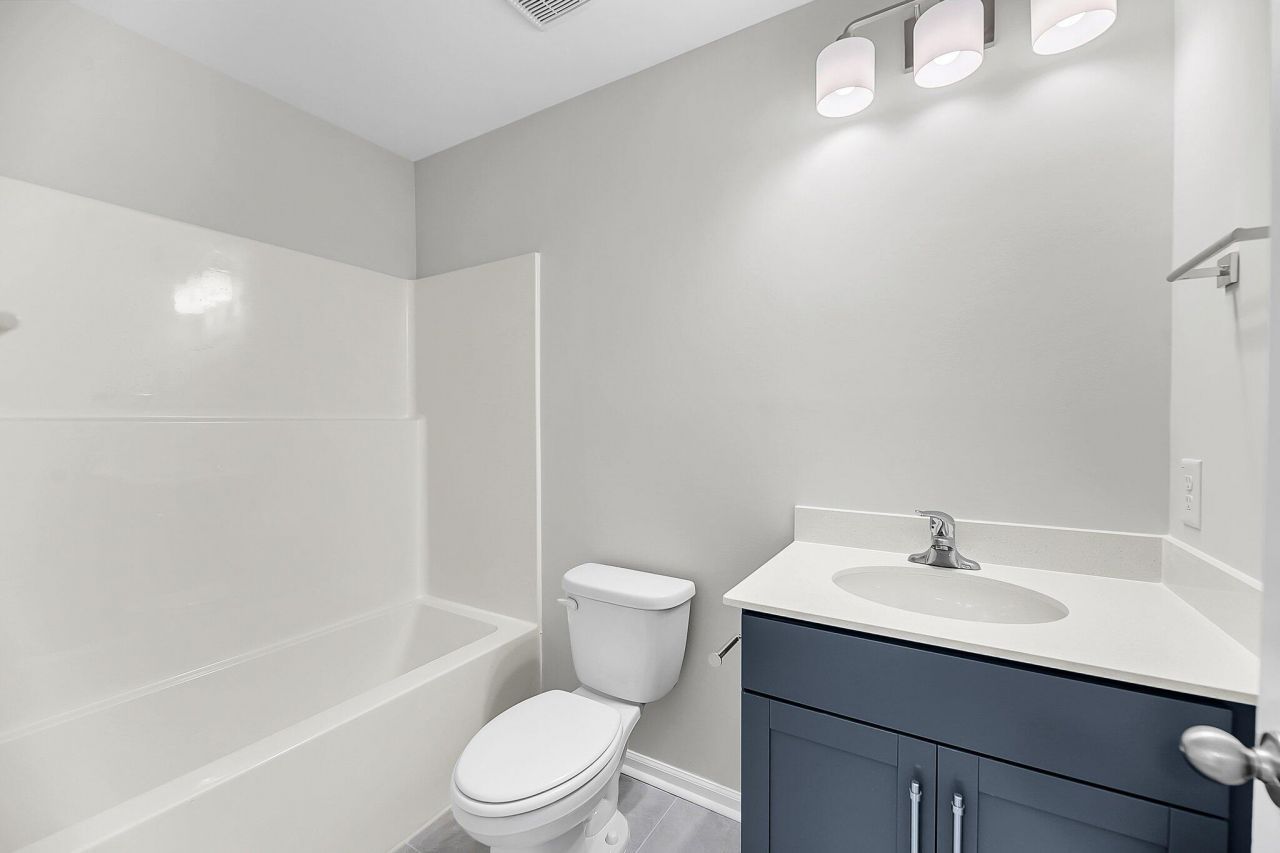 9 Cantona Drive Photo 30