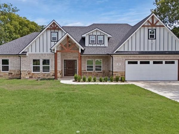 206 Hix Road, Cleburne, TX 76031