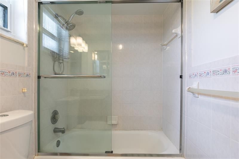 3130 NW 69th Street, Fort Lauderdale, FL 33309 Photo