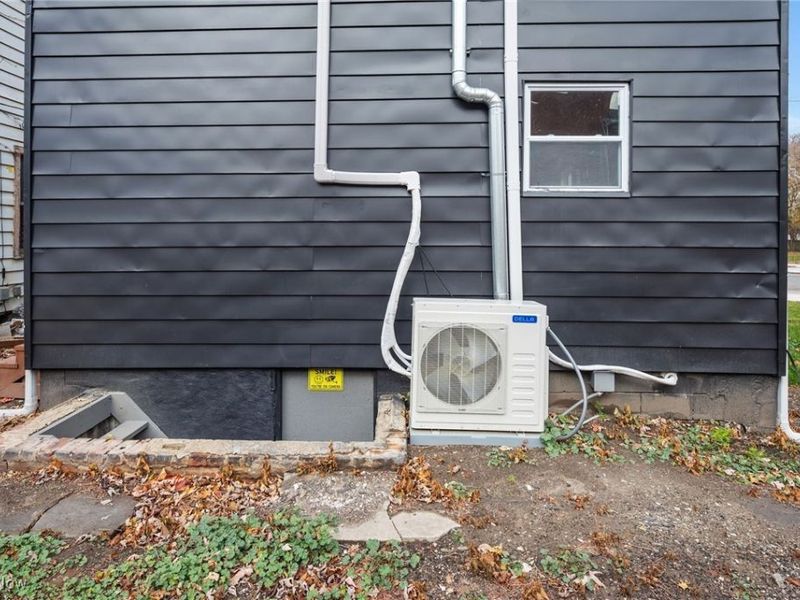 9918 Quebec Avenue, Cleveland, OH 44106 Photo 43