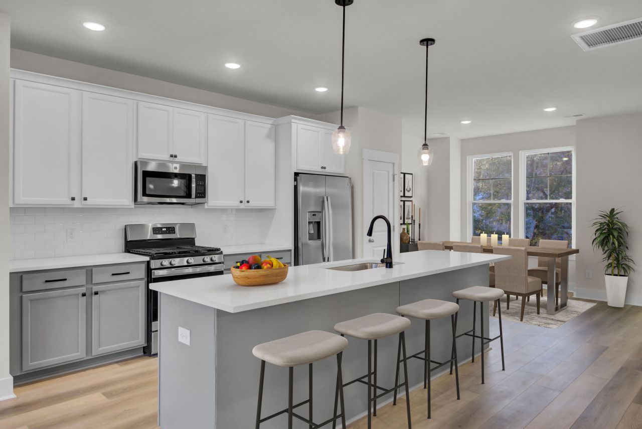 526 Heathwood Way Photo 19