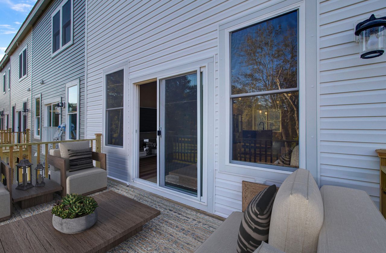 526 Heathwood Way Photo 20