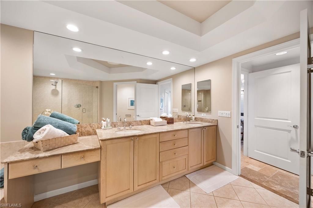 1060 Borghese Ln, Unit 701, Naples, FL 34114 Photo