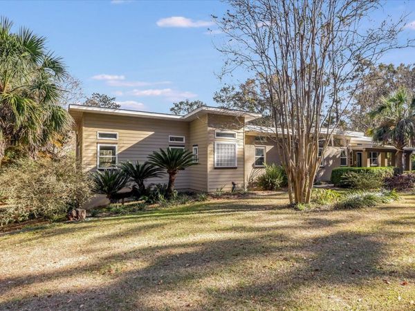 3009 Livingston Road, Tallahassee, FL 32303