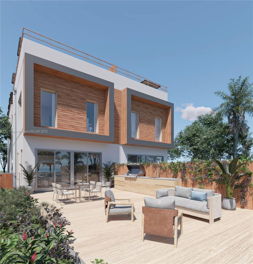 2360 SW 32nd Ave, Unit Right, Miami, FL 33145 Photo