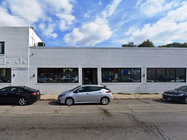 3921 N Elston Avenue, Chicago, IL 60618