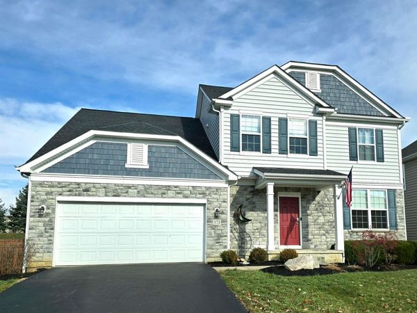 573 Eagle Walk Road, Delaware, OH 43015