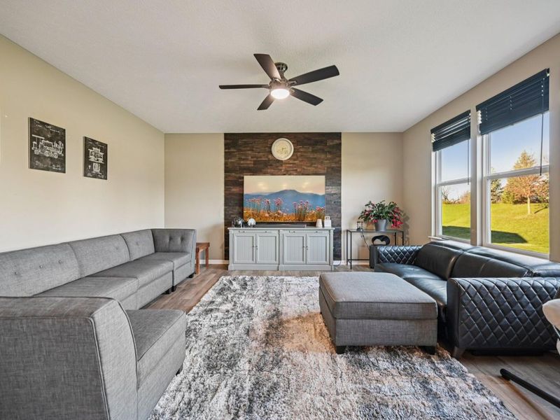 573 Eagle Walk Road, Delaware, OH 43015 Photo 16