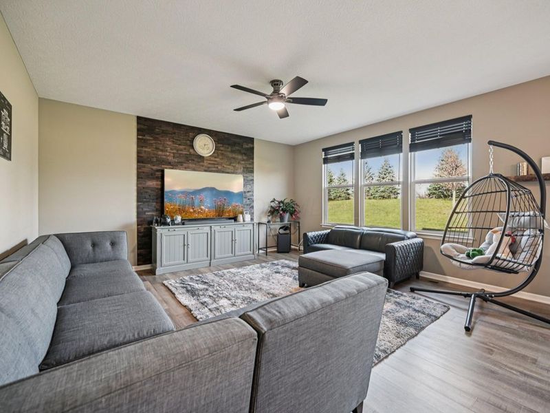 573 Eagle Walk Road, Delaware, OH 43015 Photo 17