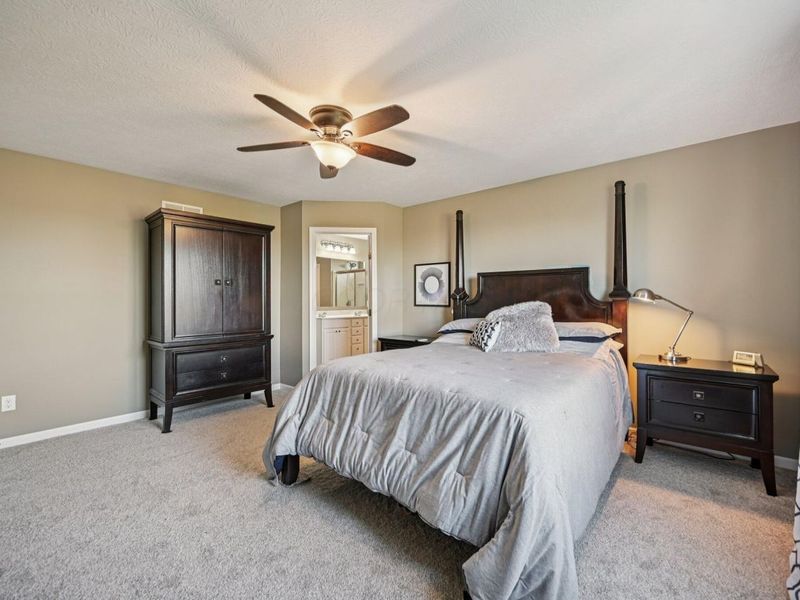 573 Eagle Walk Road, Delaware, OH 43015 Photo 24