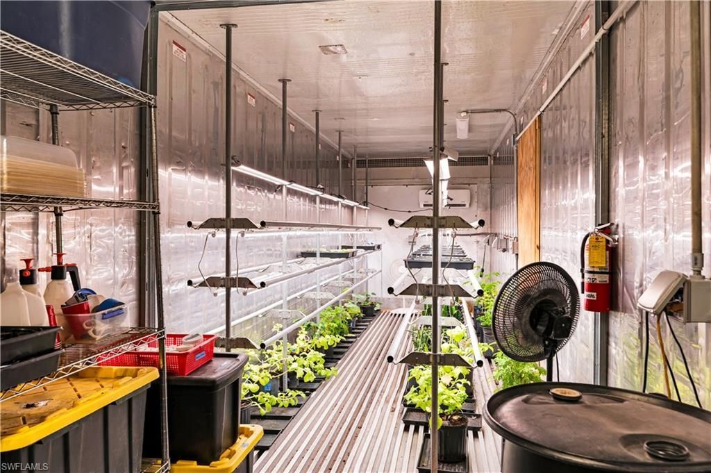 6901 Hendry Creek Dr, Fort Myers, FL 33908 Photo