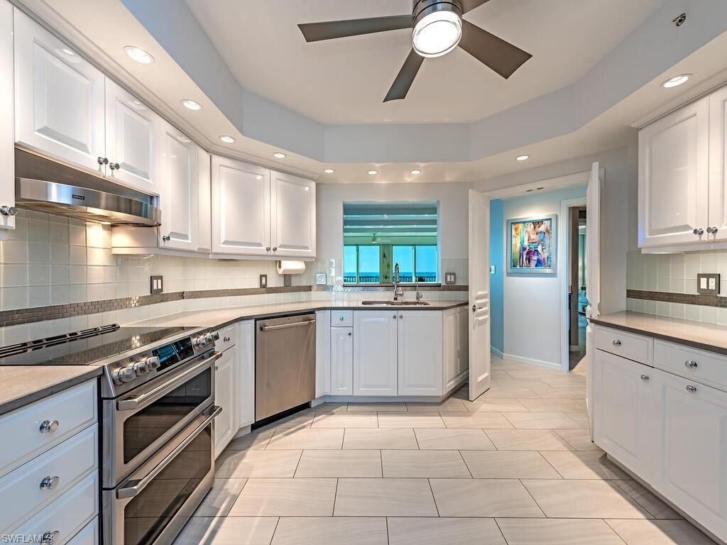 7515 Pelican Bay Blvd, Unit 9C, Naples, FL 34108 Photo