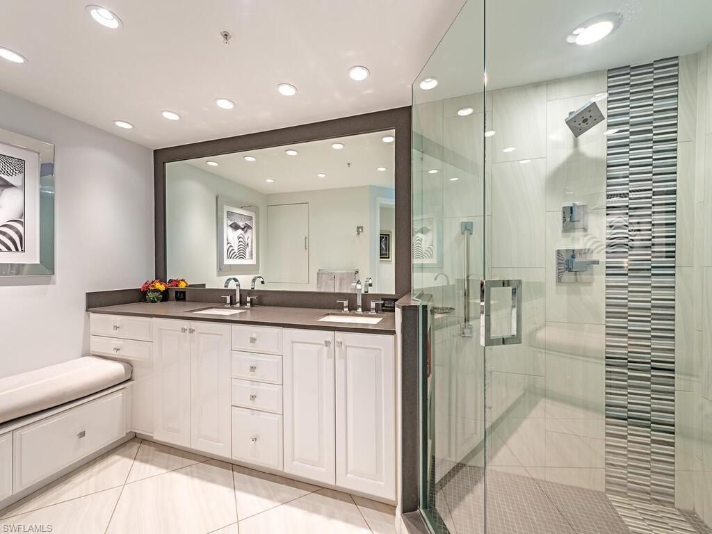 7515 Pelican Bay Blvd, Unit 9C, Naples, FL 34108 Photo