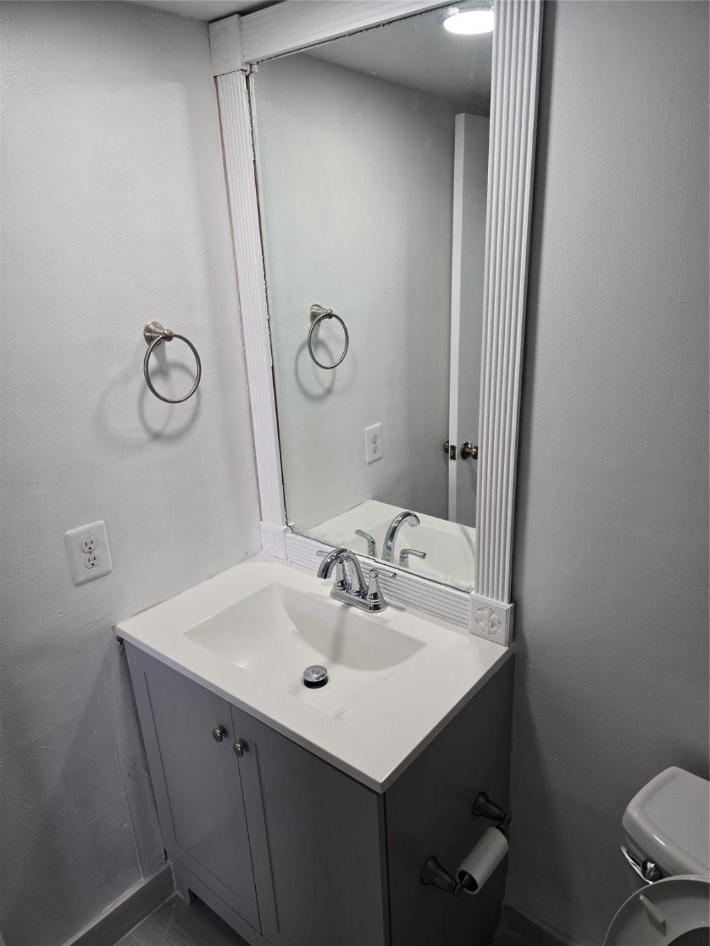 8225 Sunrise Lakes Boulevard, Unit 310, Sunrise, FL 33322 Photo