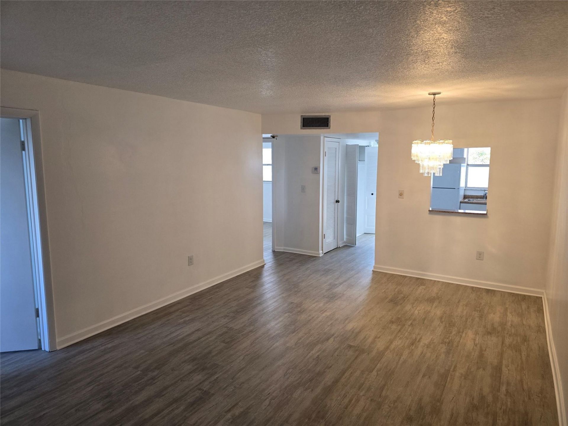 8225 Sunrise Lakes Boulevard, Unit 310, Sunrise, FL 33322 Photo