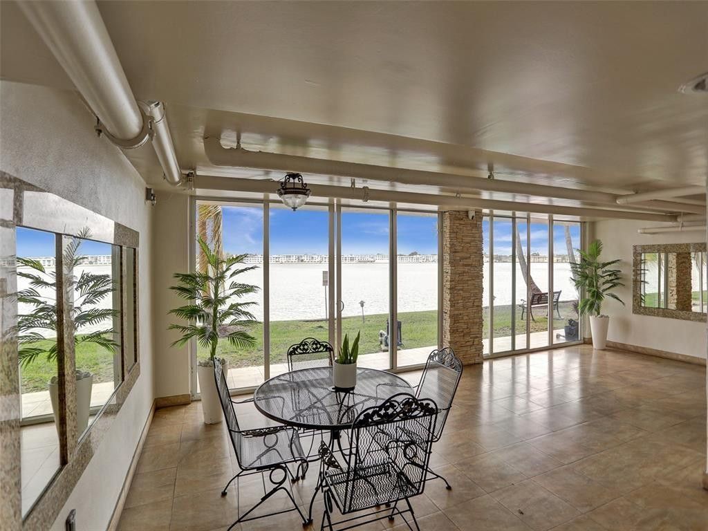 1175 NE Miami Gardens Dr, Unit 405, Miami, FL 33179 Photo