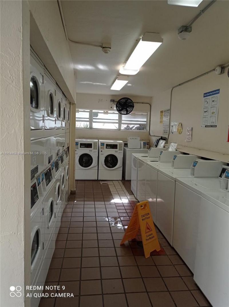 7831 Miller Dr, Unit B210, Miami, FL 33155 Photo