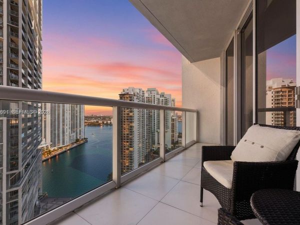 495 Brickell Ave, Unit 2206, Miami, FL 33131