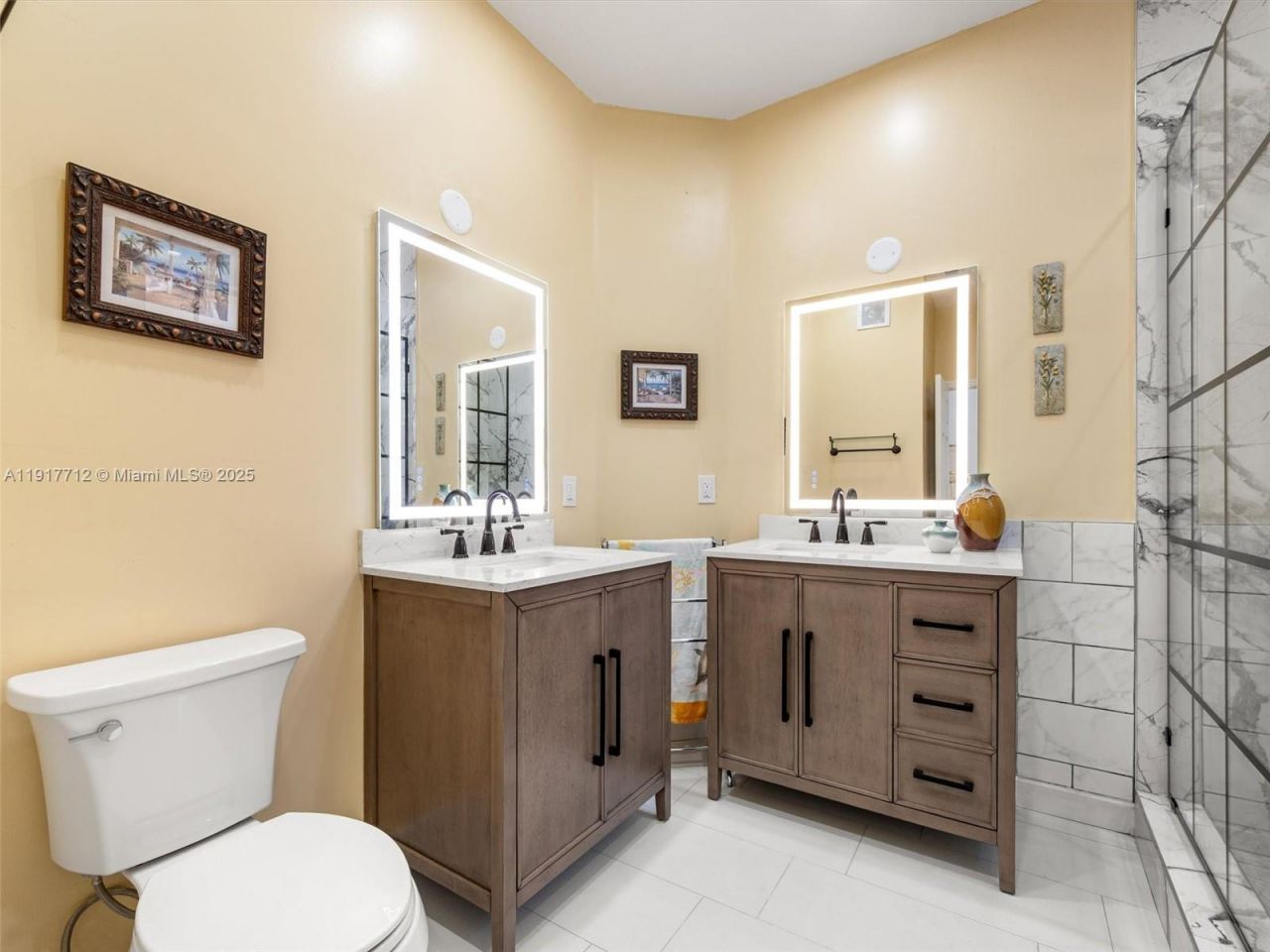 733 NW 170th Ter, Pembroke Pines, FL 33028 Photo