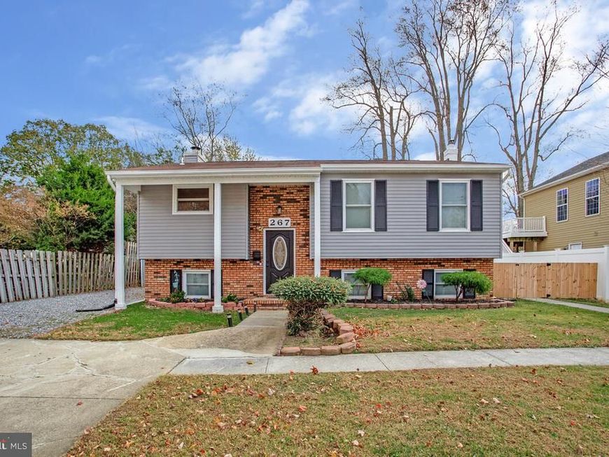 267 Lake Riviera Road, Pasadena, MD 21122 Main Photo