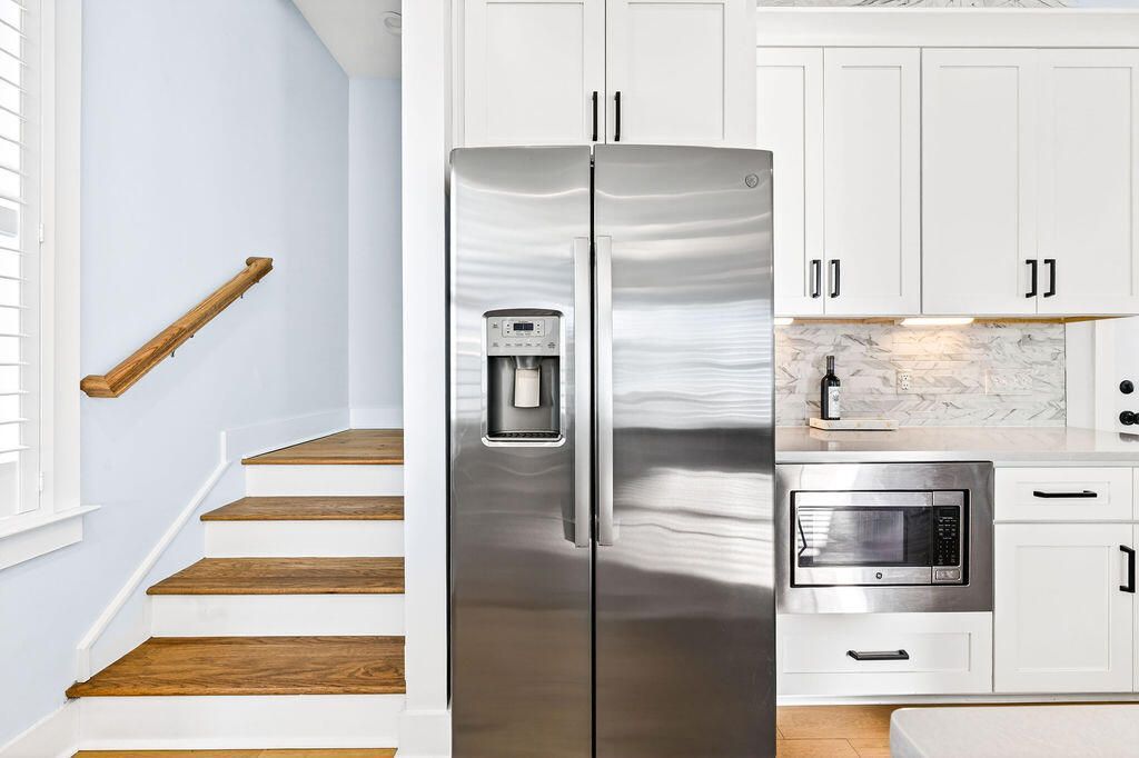 52 Aiken Street Photo 11