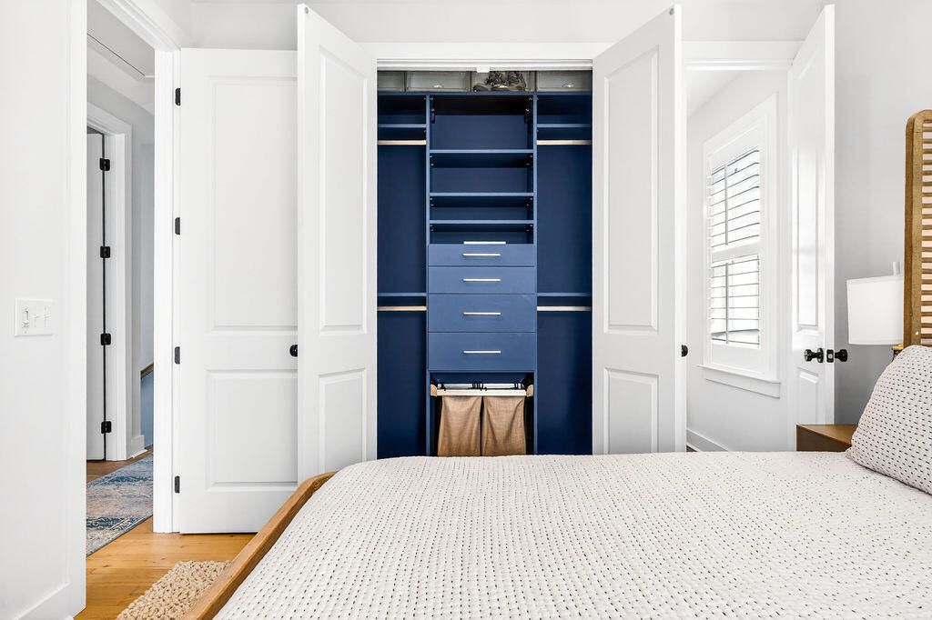 52 Aiken Street Photo 14