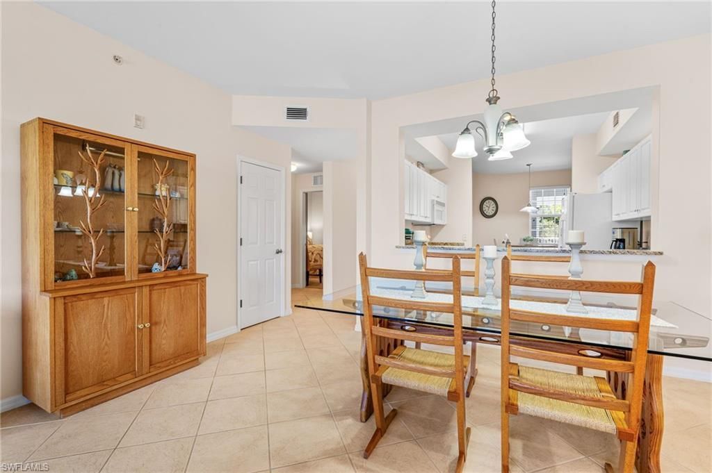3990 Loblolly Bay Dr, Unit 7-205, Naples, FL 34114 Photo