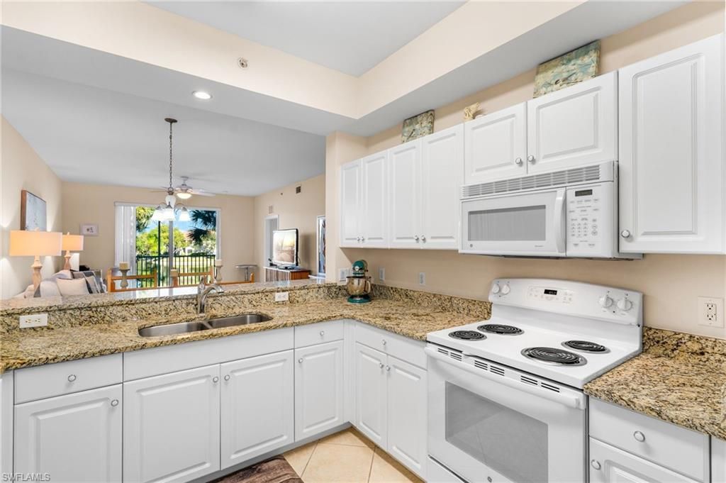 3990 Loblolly Bay Dr, Unit 7-205, Naples, FL 34114 Photo