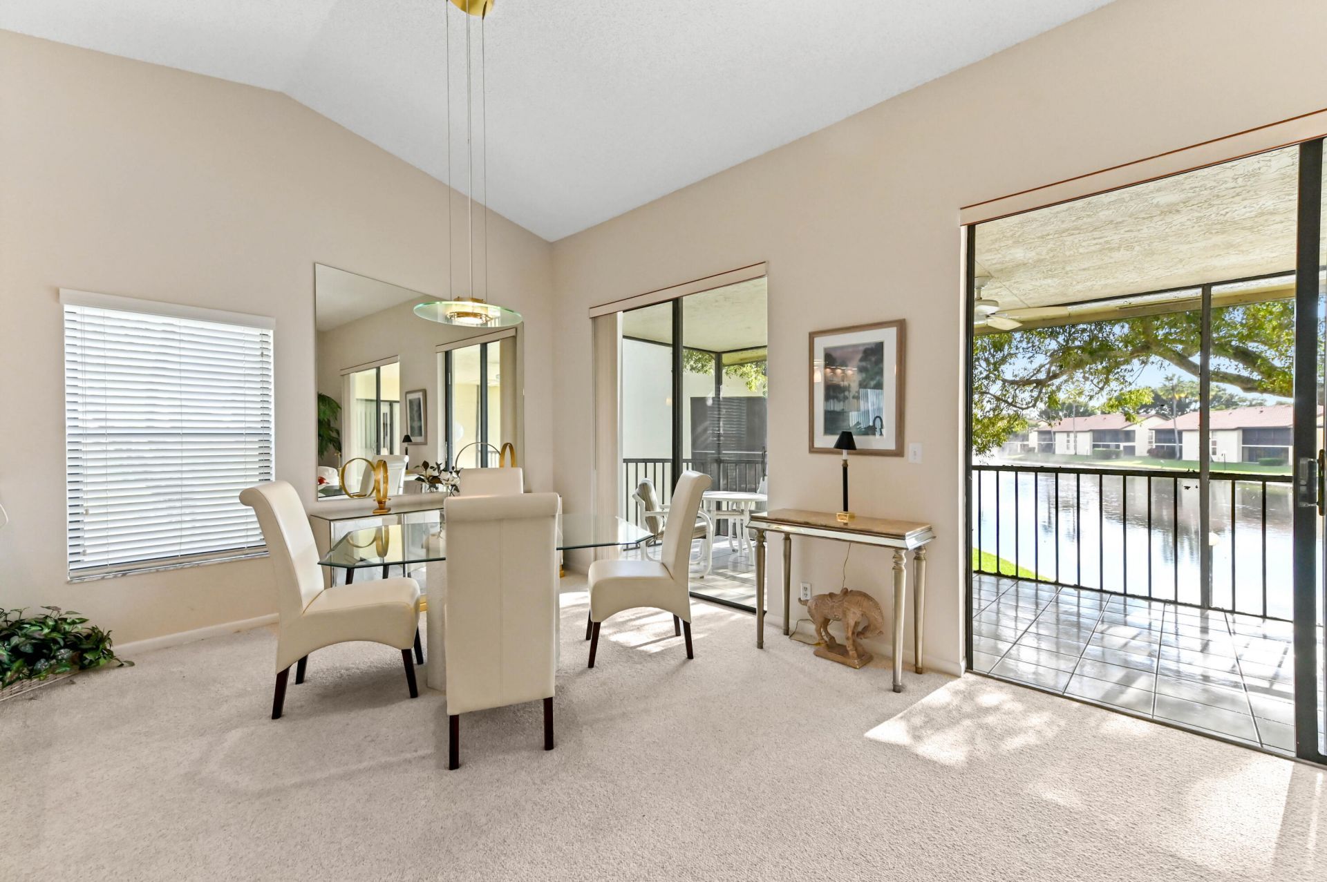 10247 N Circle Lake Drive, Unit 201, Boynton Beach, FL 33437 Photo