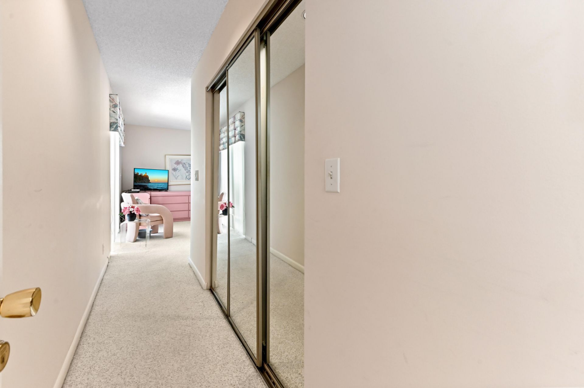 10247 N Circle Lake Drive, Unit 201, Boynton Beach, FL 33437 Photo