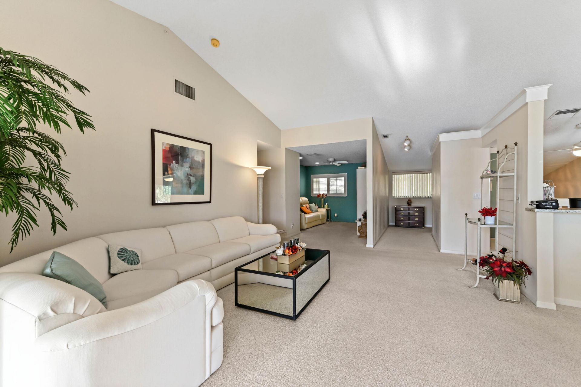 10247 N Circle Lake Drive, Unit 201, Boynton Beach, FL 33437 Photo