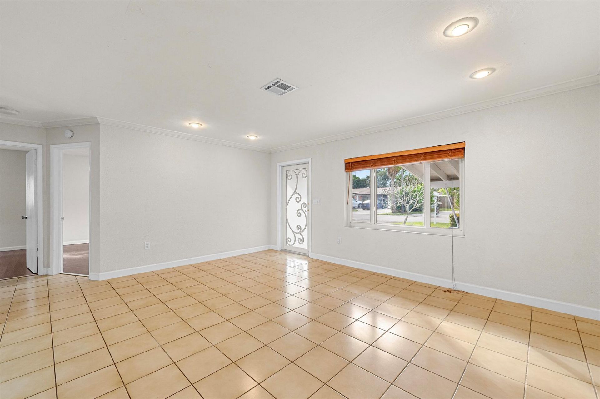 6901 SW 27th Street, Miramar, FL 33023 Photo