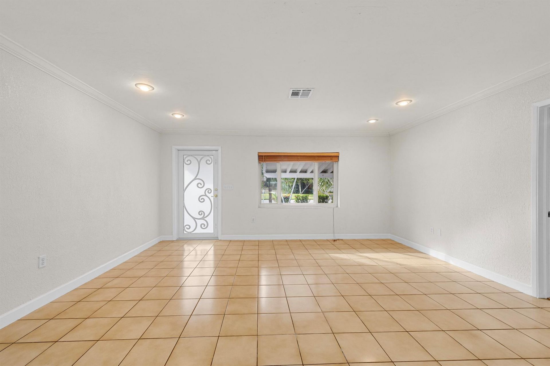 6901 SW 27th Street, Miramar, FL 33023 Photo