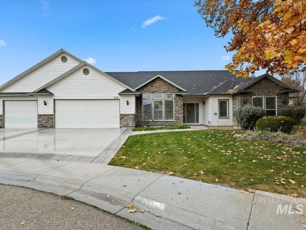 622 Forsythia Ct, Nampa, ID 83651