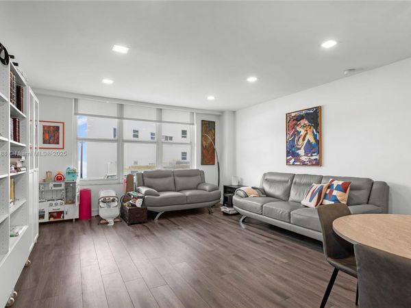 5001 Collins Ave, Unit 1G, Miami Beach, FL 33140