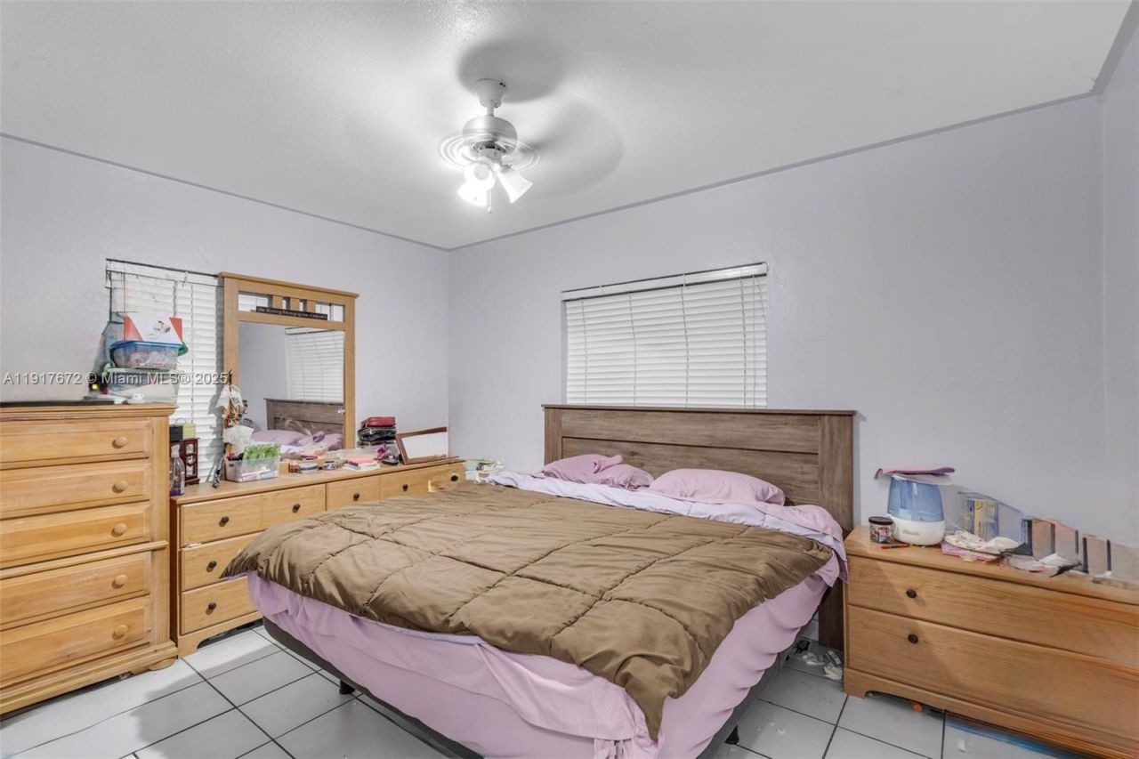 2029 NW 5th St, Miami, FL 33125 Photo