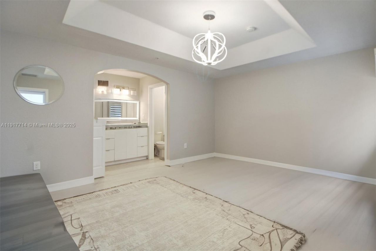 22511 SW 88th Pl, Unit 7-24, Cutler Bay, FL 33190 Photo