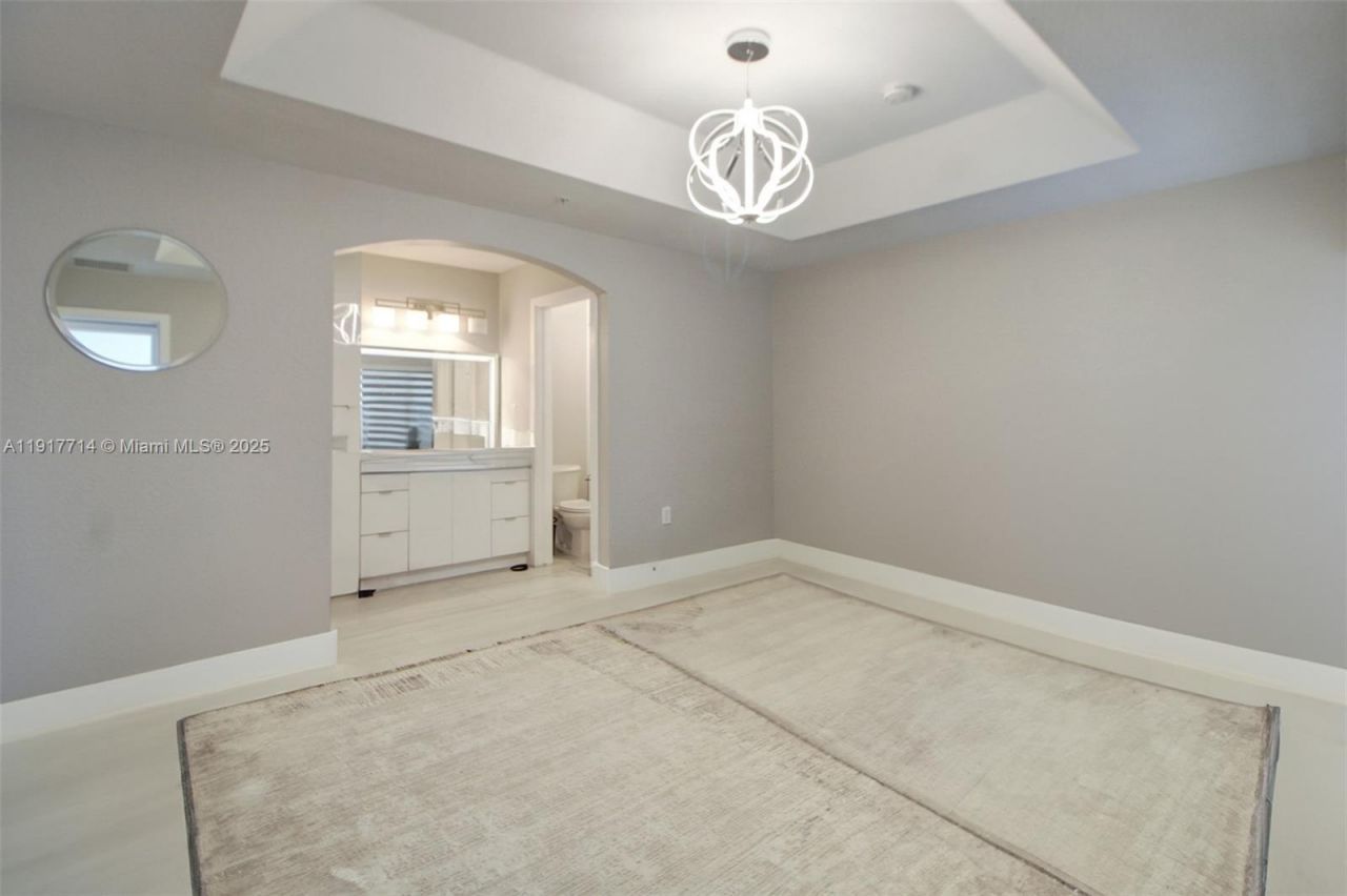 22511 SW 88th Pl, Unit 7-24, Cutler Bay, FL 33190 Photo