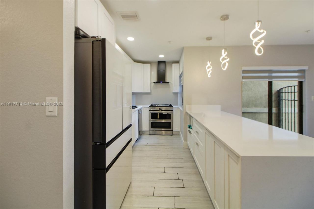 22511 SW 88th Pl, Unit 7-24, Cutler Bay, FL 33190 Photo