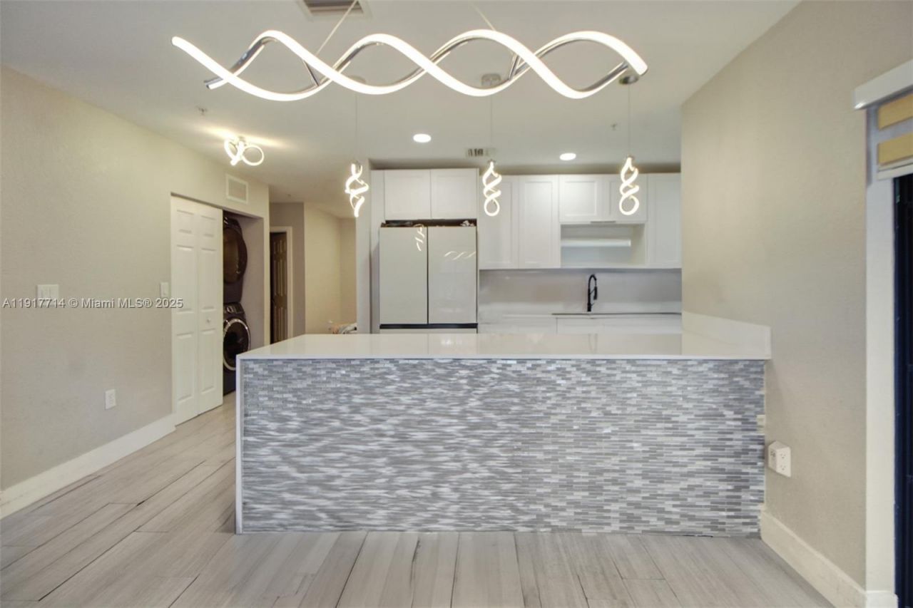 22511 SW 88th Pl, Unit 7-24, Cutler Bay, FL 33190 Photo