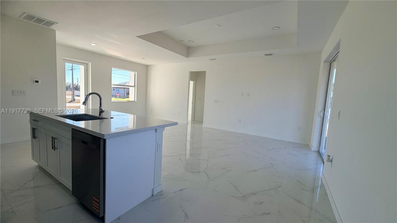 4118 4th St Sw, Lehigh Acres, FL 33976 Photo