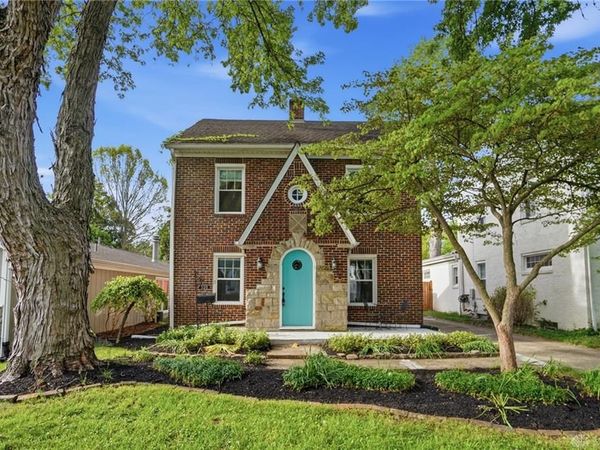 320 Claranna Avenue, Oakwood, OH 45419